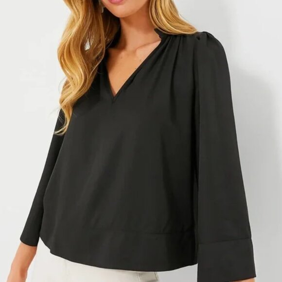 Tuckernuck Tops - Tuckernuck Pomander Place Black Phillipa Blouse NWT